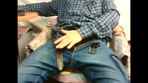 giulio__35 online show from December 23, 5:49 am