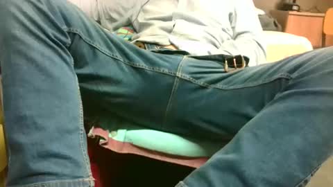 giulio__35 online show from February 12, 6:25 pm