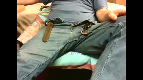 giulio__35 online show from April 18, 4:00 pm