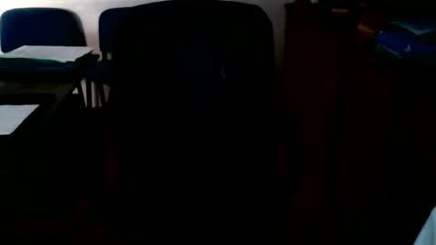 Snapshot of giuseppevai1 chatting on August 1, 8:46 am giuseppevai1 online show from August 1, 8:46 am