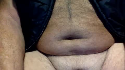 giutomma930394 online show from January 19, 12:36 am