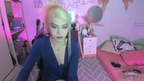 Kylie online show from October 7, 11:51 am