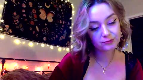 givemesweetdreams online show from February 19, 1:08 am