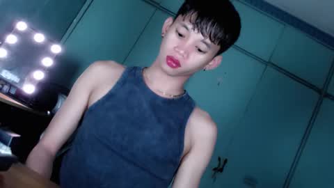 Snapshot of givemethrillx chatting on March 22, 12:58 am givemethrillx online show from March 22, 12:58 am