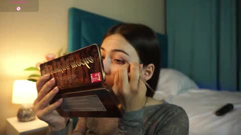 Agness online show from November 12, 1:44 pm