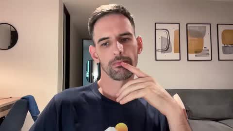 Snapshot of gizzlemcclizzle chatting on January 7, 12:35 am Chad Thunderstroke and Bianca online show from January 7, 12:35 am