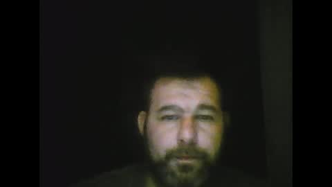 Snapshot of gjleeke chatting on January 9, 11:39 pm guzz online show from January 9, 11:39 pm