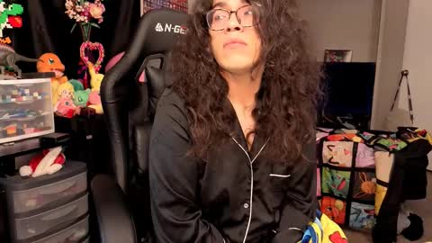 glaceon9 online show from October 11, 5:28 am