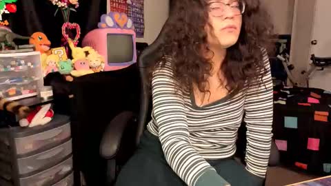 glaceon9 online show from October 20, 10:38 am