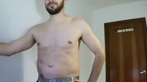 gladiator_18 online show from February 5, 12:53 am