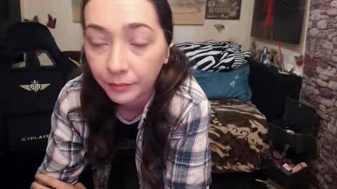 Glamourhottie online show from February 7, 9:57 am