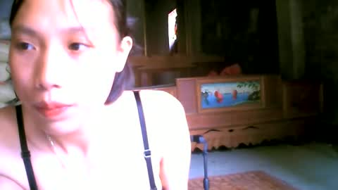 Snapshot of glass_ly chatting on May 21, 6:20 am glass_ly online show from May 21, 6:20 am