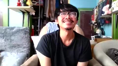 Snapshot of glennbunnylovedaddy69 chatting on October 29, 8:32 pm glennbunnylovedaddy69 online show from October 29, 8:32 pm