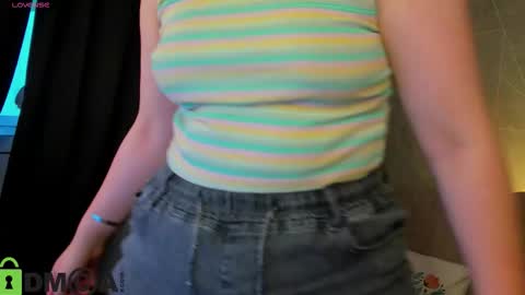 glimmer_goddesss online show from November 28, 9:34 am