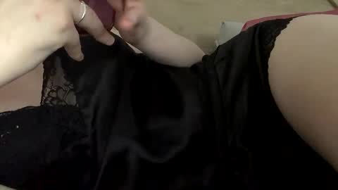 Snapshot of glitterem60 chatting on January 2, 11:16 pm glitterem60 online show from January 2, 11:16 pm