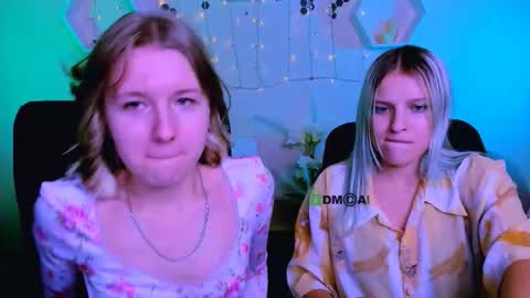 Snapshot of gloria_bubble chatting on November 14, 10:29 pm your dream online show from November 14, 10:29 pm