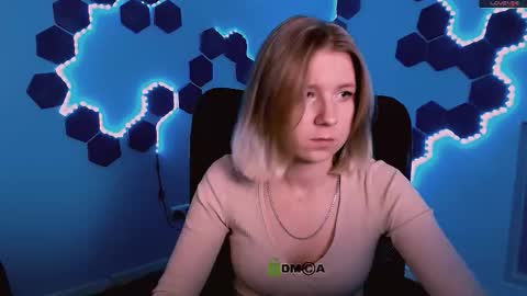 Snapshot of gloria_bubble chatting on November 22, 10:36 am your dream online show from November 22, 10:36 am