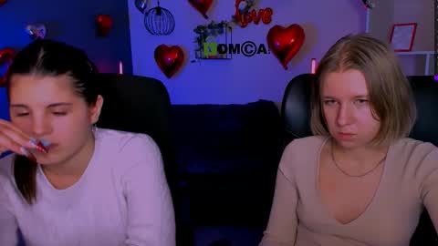 Snapshot of gloria_bubble chatting on February 12, 8:48 pm your dream online show from February 12, 8:48 pm