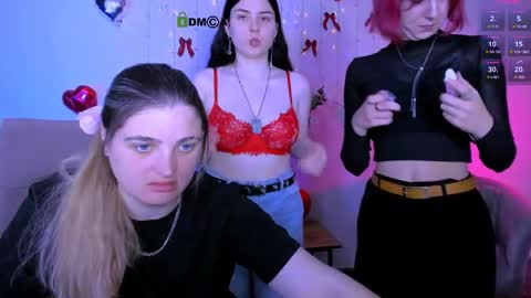 your dream  online show from April 4, 7:55 pm