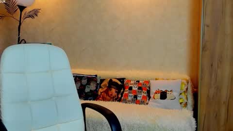 Gloria Wood online show from October 14, 4:19 pm