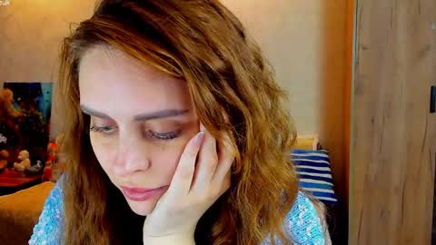 Gloria Wood online show from April 15, 7:58 pm