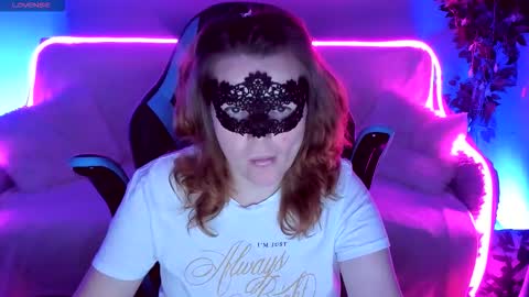 gloriagrays online show from September 13, 7:02 pm