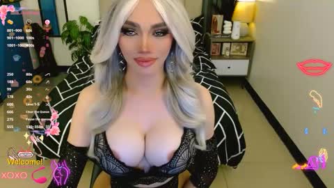 Kim - DONT FORGET TO FOLLOW AND GIME THUMBS UP online show from September 10, 4:45 am