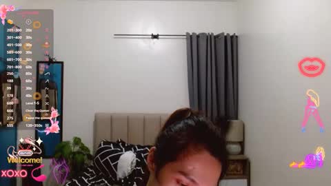 Kim - DONT FORGET TO FOLLOW AND GIME THUMBS UP online show from September 16, 12:06 pm