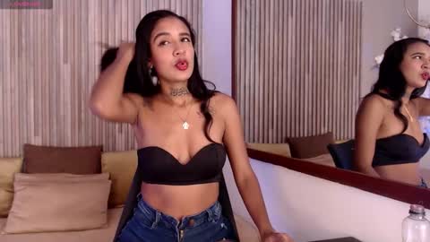 Snapshot of glory_girl chatting on November 11, 4:40 pm glory_girl online show from November 11, 4:40 pm