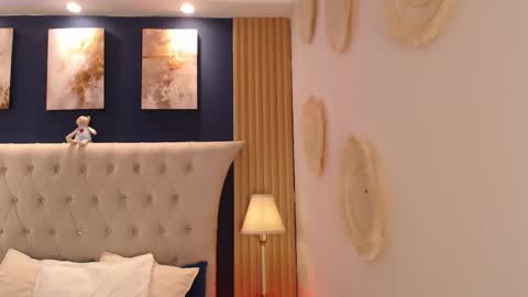 Snapshot of glory_shine chatting on February 17, 12:34 pm Glory online show from February 17, 12:34 pm