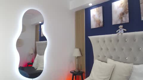 Snapshot of glory_shine chatting on February 25, 12:26 pm Glory online show from February 25, 12:26 pm