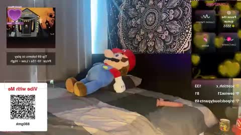 Glow Goddess online show from October 18, 3:24 pm