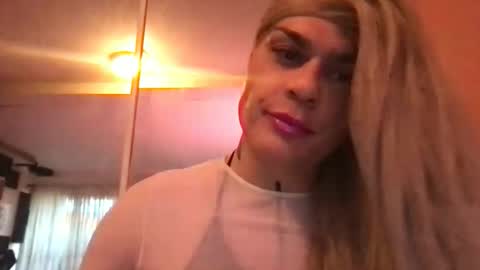 Glow Goddess online show from January 12, 12:38 am