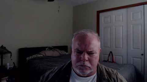 gmctruckguy online show from November 22, 7:35 pm