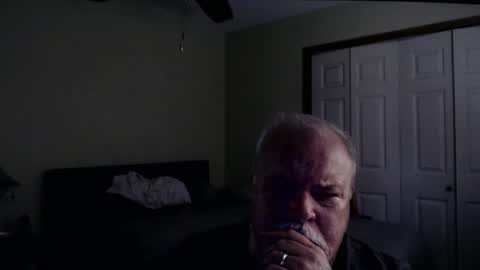 Snapshot of gmctruckguy chatting on May 12, 7:55 pm gmctruckguy online show from May 12, 7:55 pm