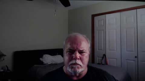 Snapshot of gmctruckguy chatting on May 14, 9:10 pm gmctruckguy online show from May 14, 9:10 pm