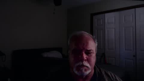 Snapshot of gmctruckguy chatting on June 4, 10:16 pm gmctruckguy online show from June 4, 10:16 pm