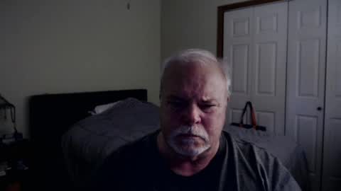 Snapshot of gmctruckguy chatting on July 31, 6:07 pm gmctruckguy online show from July 31, 6:07 pm