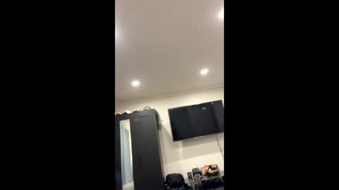gnarcoticscrew online show from May 16, 12:07 am
