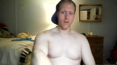 Snapshot of gnger31foru chatting on July 7, 2:47 am Steven Meadow online show from July 7, 2:47 am