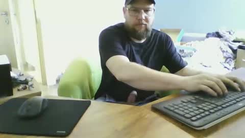 gnik_labinnah online show from March 24, 4:01 pm