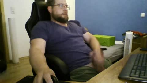 gnik_labinnah online show from July 10, 11:40 pm