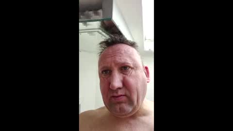 Snapshot of goallnightlong69 chatting on February 6, 10:37 am goallnightlong69 online show from February 6, 10:37 am