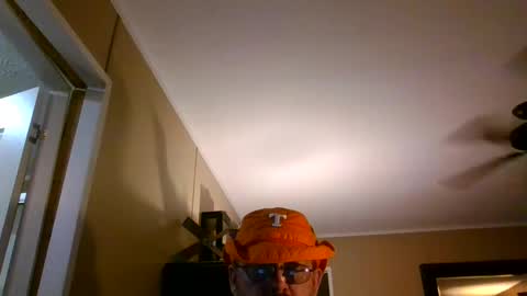 IDKIDCIDGAF online show from September 18, 3:19 am