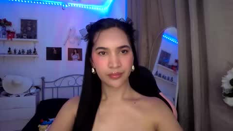 Angel Rose online show from November 29, 3:15 pm