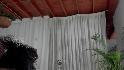 Snapshot of goddes_helena chatting on December 20, 6:15 pm Elena online show from December 20, 6:15 pm