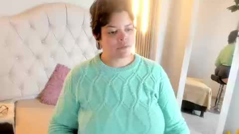 Snapshot of goddess_arethaozz chatting on February 25, 9:13 pm Aretha online show from February 25, 9:13 pm