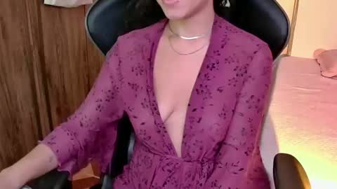 Snapshot of goddess_artemis_ chatting on February 1, 7:23 pm Fauna online show from February 1, 7:23 pm