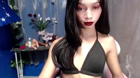 Snapshot of goddess_ayah chatting on October 25, 5:30 pm Ayah online show from October 25, 5:30 pm