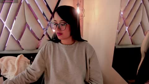 M A R T I N A  online show from January 31, 7:11 pm